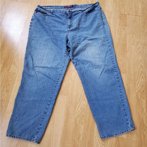Gloria Vanderbilt  Straight Leg Jeans - Picture 1 of 11